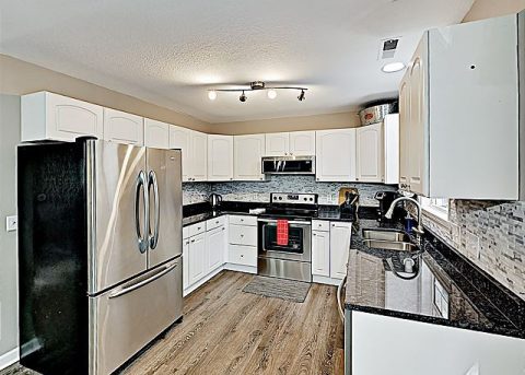 OAKVIEW-PARK18